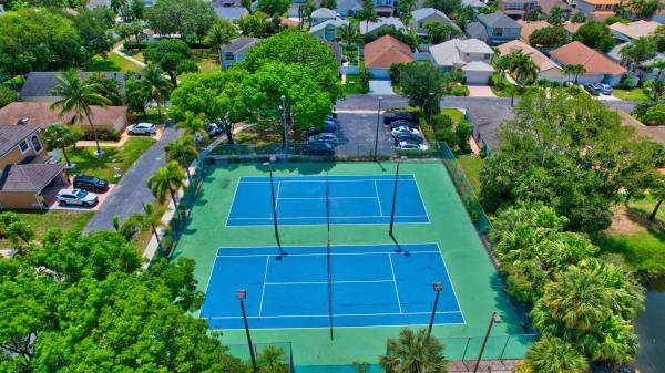 Lawrence Grove, 1033 W Fairfax Cir, Boynton Beach, Florida 33436, image 1