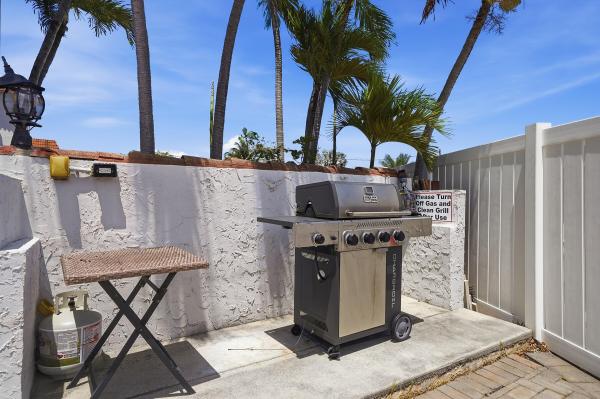 Casa Del Sol, 1400 NE 57th St #304, Fort Lauderdale, Florida 33334, image 1