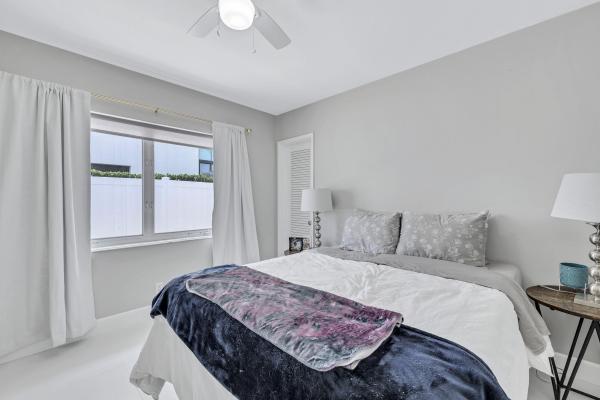 Boca Harbour, 836 NE 72nd St, Boca Raton, Florida 33487, image 1