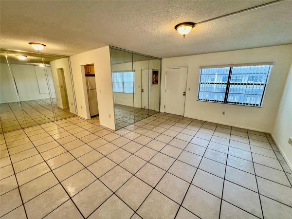 Brookview, 13500 NE 3rd Ct #412, North Miami, Florida 33161, image 1