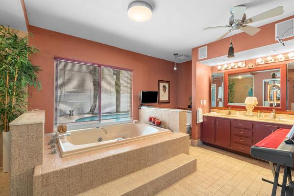 Jenada Isle, 1108 NW 29th Ct, Wilton Manors, Florida 33311, image 2