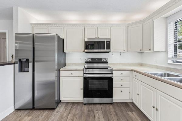 North Palm Beach No HOA, 2101 N Palm Cir, North Palm Beach, Florida 33408, image 3