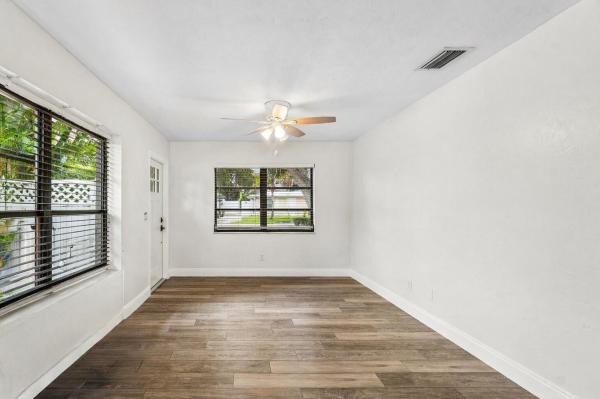 North Palm Beach No HOA, 2101 N Palm Cir, North Palm Beach, Florida 33408, image 1
