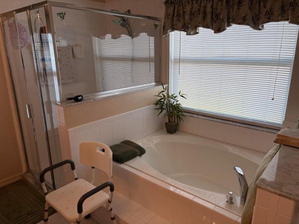 Oak Hammock, 956 SW Del Rio Blvd, Port St. Lucie, Florida 34953, image 3
