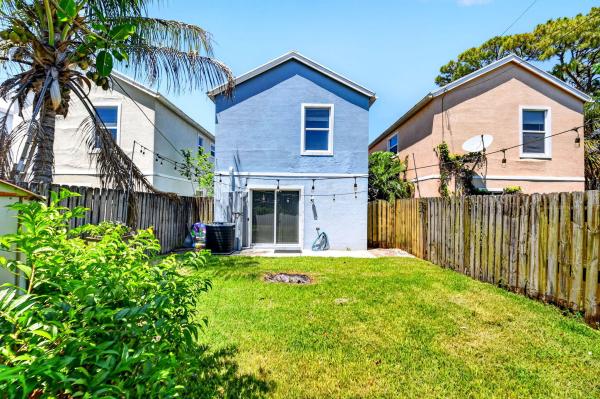4334 Cambridge St, Lake Worth, Florida 33461, image 1