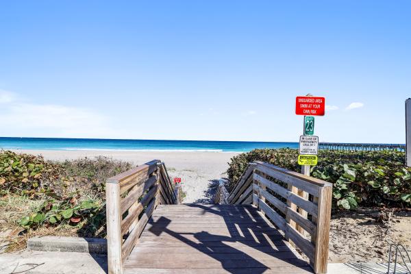 Beachcomber, 4161 S Us Highway 1 #I2, Jupiter, Florida 33477, image 1
