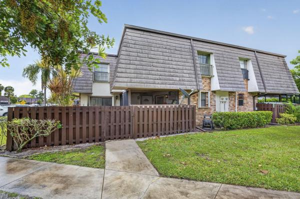 2539 NW 99th Ave, Coral Springs, Florida 33065, image 2