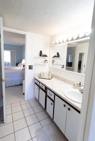 Greenway Village South, 12005 Poinciana Blvd #103, Royal Palm Beach, Florida 33411, image 1