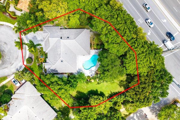 Woodfield Hunt Club, 3010 Hampton Cir, Boca Raton, Florida 33434, image 1