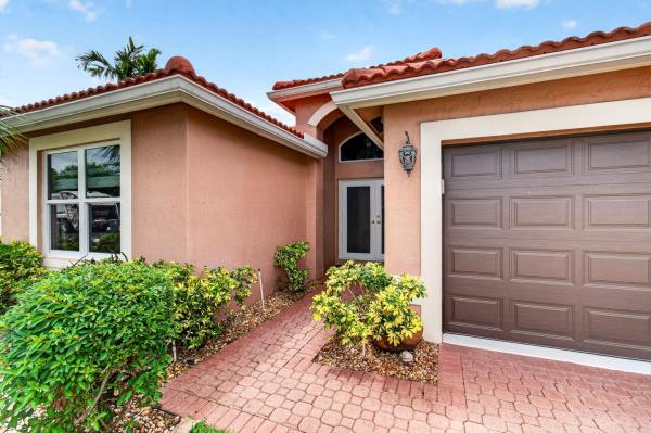 Symphony Bay, 9380 Fox Trot Ln, Boca Raton, Florida 33496, image 2
