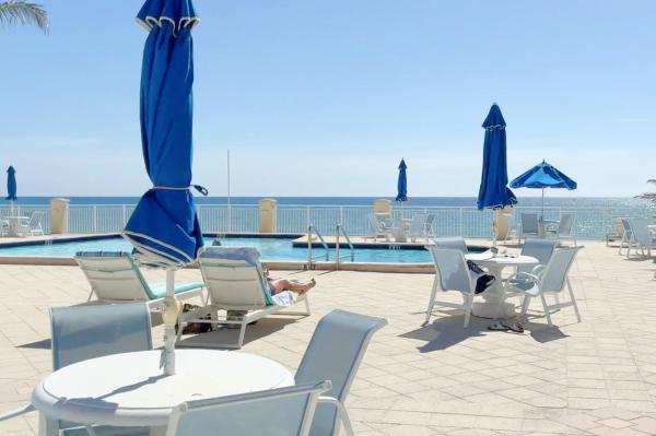 La Bonne Vie, 3475 S Ocean Blvd #1160, Palm Beach, Florida 33480, image 1