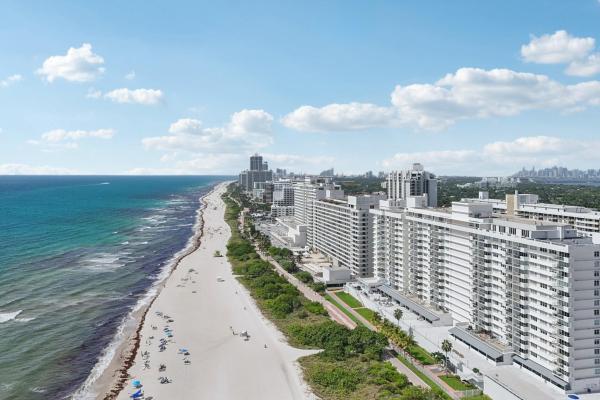 The Pavilion, 5601 Collins Ave #1716, Miami Beach, Florida 33140, image 1