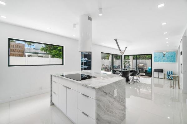 Lauderdale Beach, 2724 N Ocean Blvd, Fort Lauderdale, Florida 33308, image 1