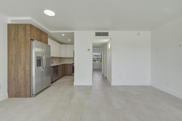 Garden Point, 700 Pine Dr #105, Pompano Beach, Florida 33060, image 1