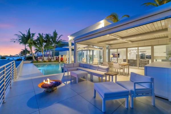 Harbour Heights, 2200 Inlet Dr, Fort Lauderdale, Florida 33316, image 2