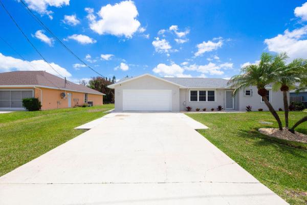 Sandhill Crossing, 2592 SE Grand Dr, Port St. Lucie, Florida 34952, image 3