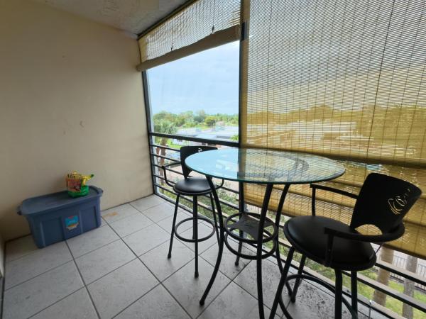 4640 W Lucerne Lakes Blvd #404, Lake Worth, Florida 33467, image 2