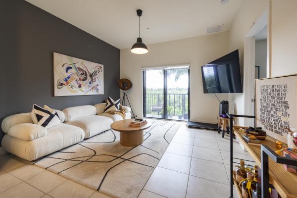 Apex At Park Central, 7925 NW 104th Ave #24, Doral, Florida 33178, image 1