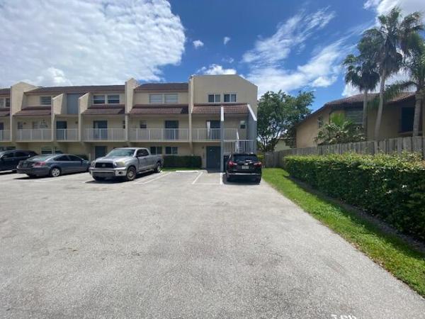 Coral Springs Estates, 3751 NW 115th Way #4-3, Coral Springs, Florida 33065, image 3