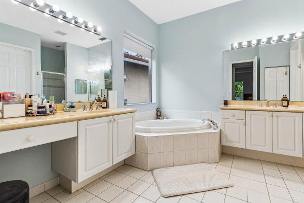 11178 Osprey Lake Ln, Palm Beach Gardens, Florida 33412, image 1