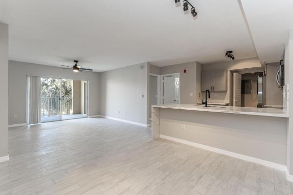 Royal Grand, 2600 S University Dr #208, Davie, Florida 33328, image 1