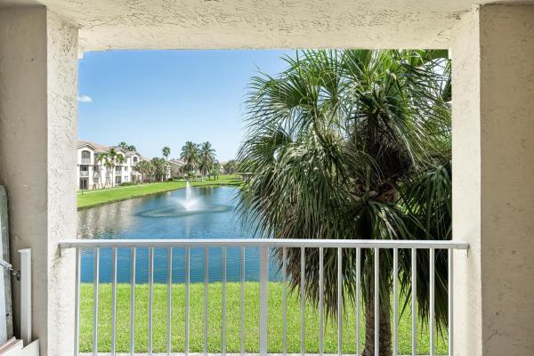 Royal Grand, 2600 S University Dr #208, Davie, Florida 33328, image 2