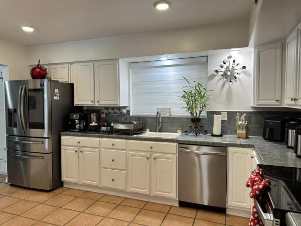 Plantation Gardens, 6940 Plantation Rd, Plantation, Florida 33317, image 1