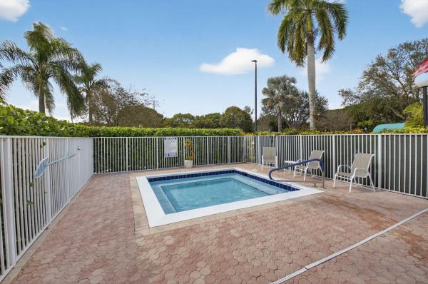 Palm Shores, 4770 Yardarm Ln, Boynton Beach, Florida 33436, image 2