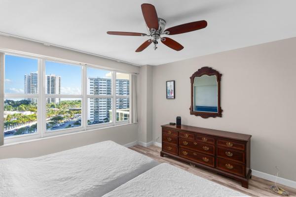 Coral Ridge Towers East, 3300 NE 36th St #920, Fort Lauderdale, Florida 33308, image 1