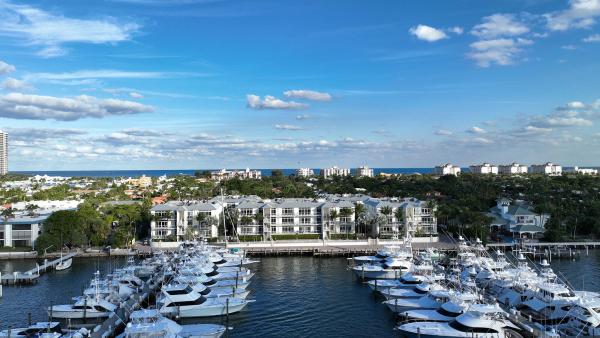 182 Lake Dr #5-101, Palm Beach Shores, Florida 33404, image 1