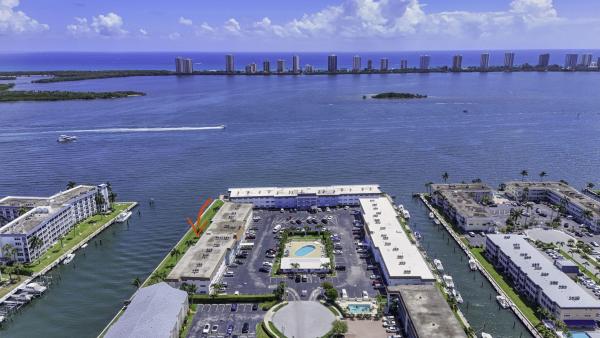 Shore Club, 111 Shore Ct #205, North Palm Beach, Florida 33408, image 1