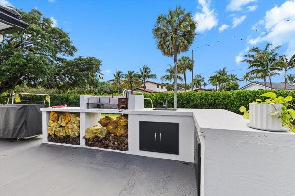 Lake Floresta Park, 1049 W Palmetto Park Rd, Boca Raton, Florida 33486, image 2
