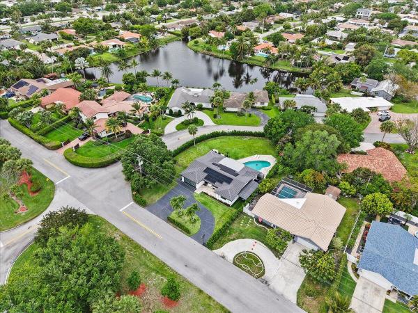 Lake Floresta Park, 1049 W Palmetto Park Rd, Boca Raton, Florida 33486, image 2