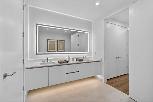 220 Lake Shore Dr, Lake Park, Florida 33403, image 1