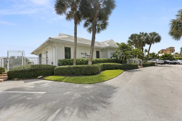 Tiara East, 333 NE 21st Ave #1508, Deerfield Beach, Florida 33441, image 1