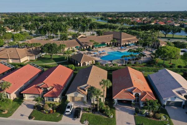Waterford At The Cascades, 6671 Maybrook Rd, Boynton Beach, Florida 33437, image 2
