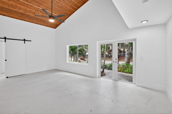Coquina Lakes, 4701 NW 1st Pl, Deerfield Beach, Florida 33442, image 2