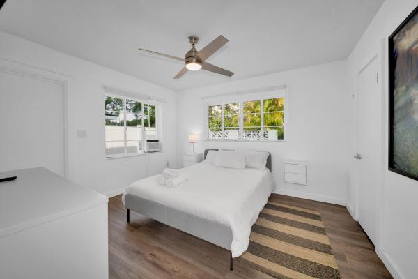 Lauderdale Beach, 2307 N Ocean Blvd #4, Fort Lauderdale, Florida 33305, image 1