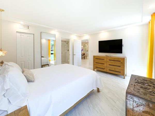 Coral Towers, 4800 Bayview Dr #303, Fort Lauderdale, Florida 33308, image 1