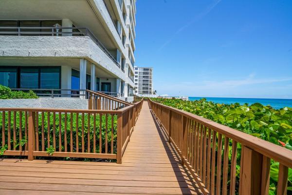 Concordia East, 3560 S Ocean Blvd #PH-4, South Palm Beach, Florida 33480, image 2