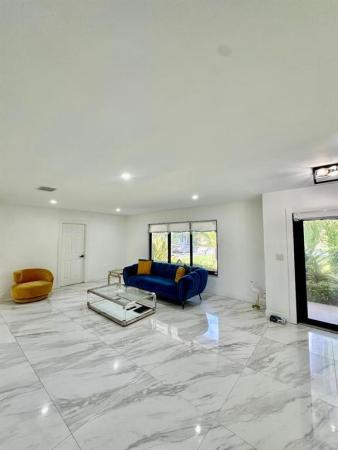 Country Club Estates, 4190 SW 4th St, Plantation, Florida 33317, image 2