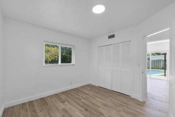 Boca Raton Square, 400 SW 9th Ave, Boca Raton, Florida 33486, image 1