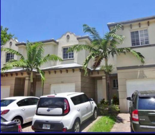 976 Abaco Ln, Riviera Beach, Florida 33404, image 1