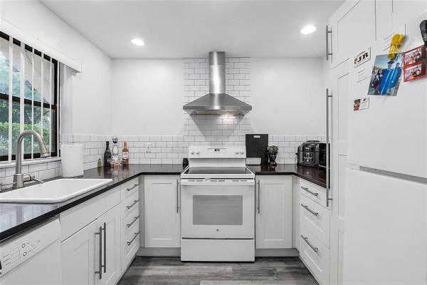 Raintree Forest, 301 N Pine Island Rd #107, Plantation, Florida 33324, image 1