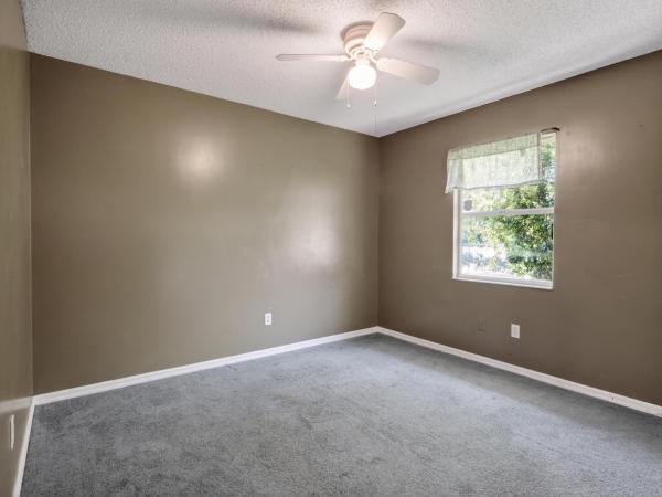 Hidden Oaks, 1094 SW Cairo Ave, Port St. Lucie, Florida 34953, image 2