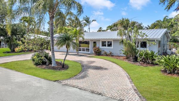 Lighthouse Point Residential, 2241 NE 33rd St, Lighthouse Point, Florida 33064, image 1