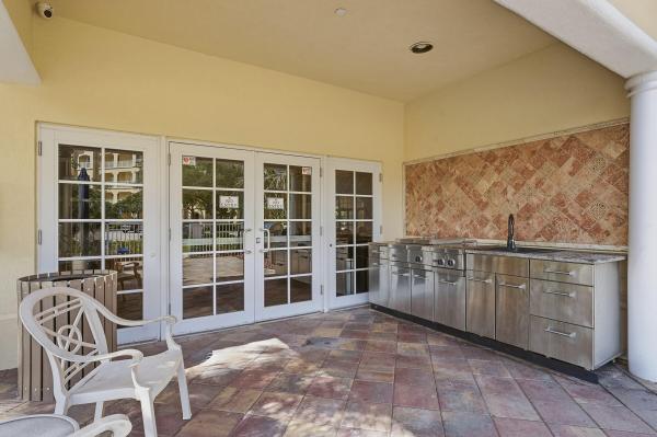 Harbour Isle West, 36 Harbour Isle Dr #205, Fort Pierce, Florida 34949, image 2