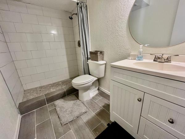 Lake Emerald, 113 Lake Emerald Dr #209, Oakland Park, Florida 33309, image 1
