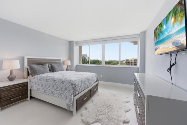 Carlyle House, 2773 S Ocean Blvd #5140, Palm Beach, Florida 33480, image 2