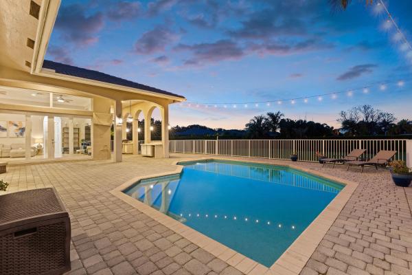 Secluded Acres, 12301 NW 12th St, Plantation, Florida 33323, image 2